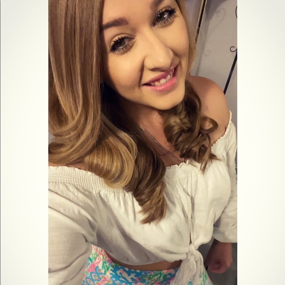 Meet your Posher, Melissa